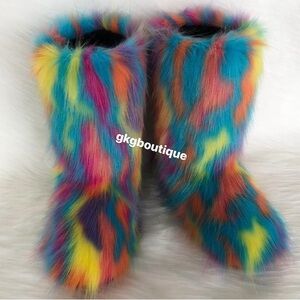 Green Colorful Faux Fur Boots